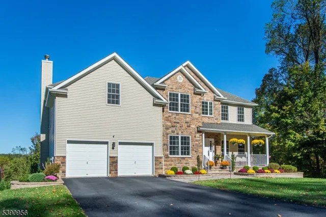 $949,997 | 10 Salmon Court, Budd Lake, NJ 07828