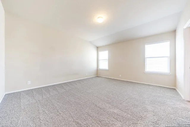 $2,100 | 111 Lina Lane, Boerne, TX 78015