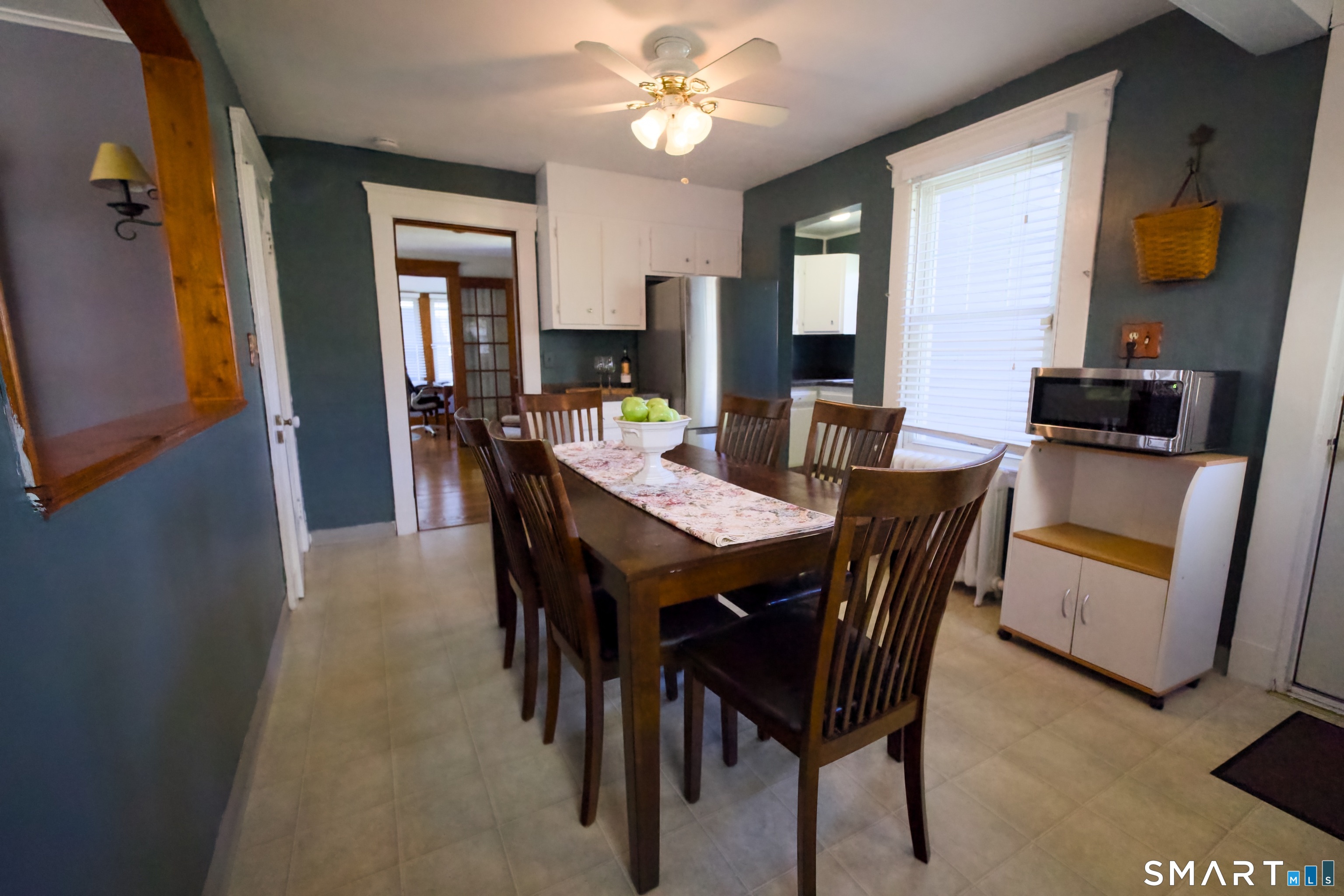 156 Mather Street Hamden, CT 06517 - Photo 14 of 31 Kitchen table/chairs included