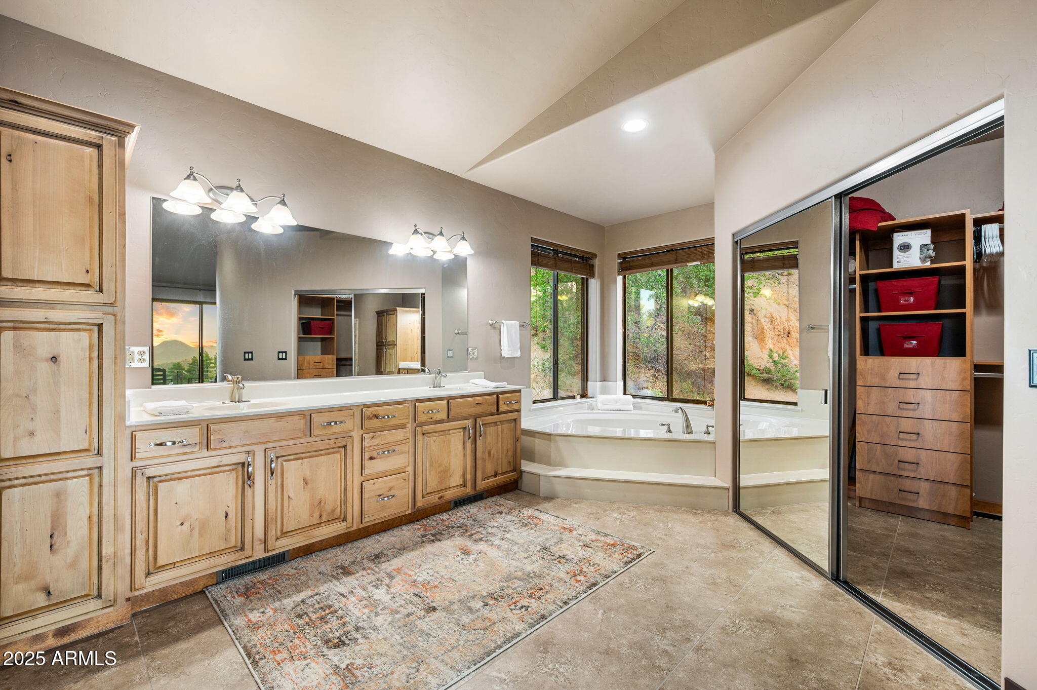 2700 Butterfly Ridge Prescott, AZ 86303 - Photo 25 of 57 Primary Bathroom