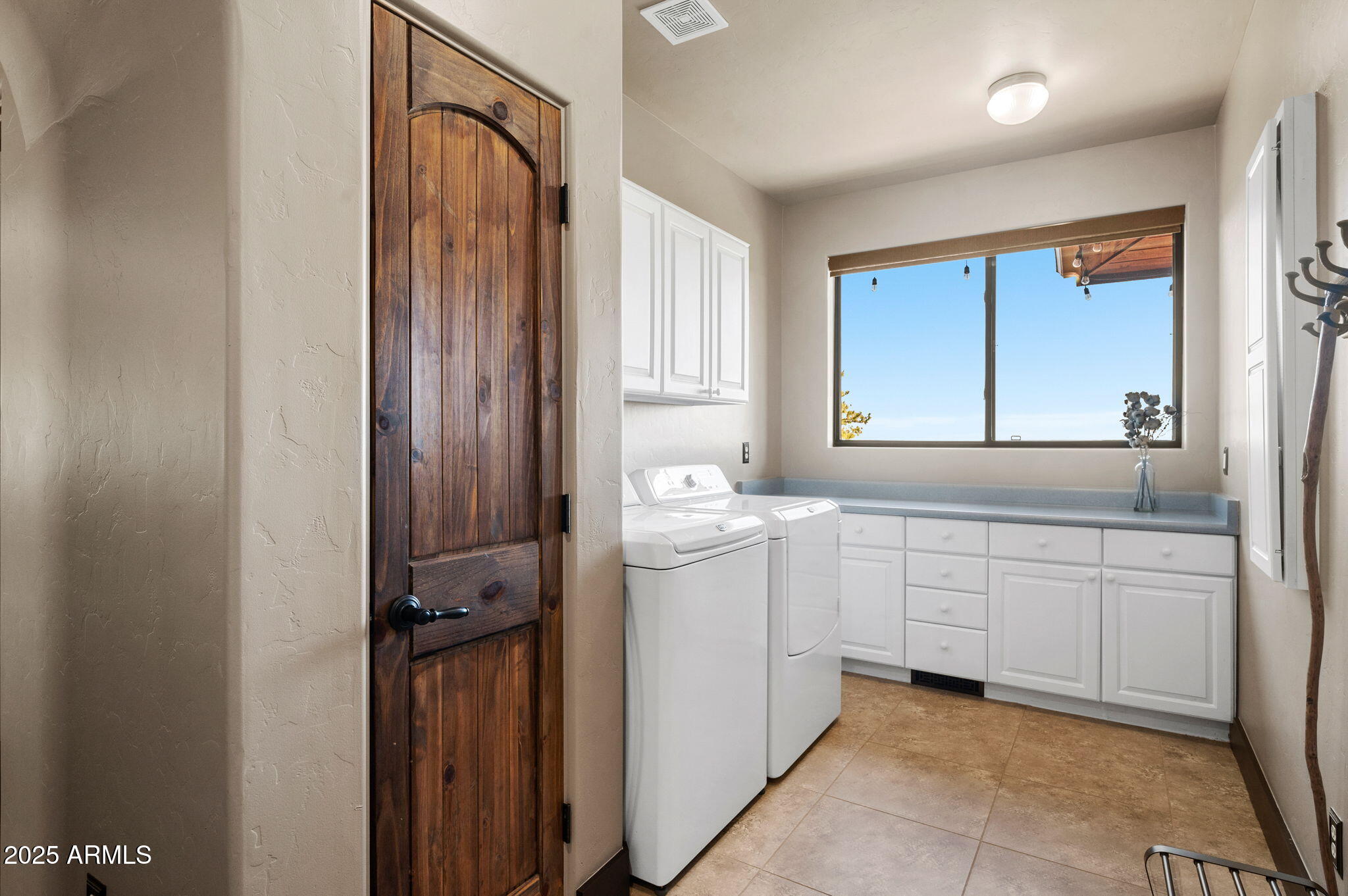 2700 Butterfly Ridge Prescott, AZ 86303 - Photo 29 of 57 Laundry Room
