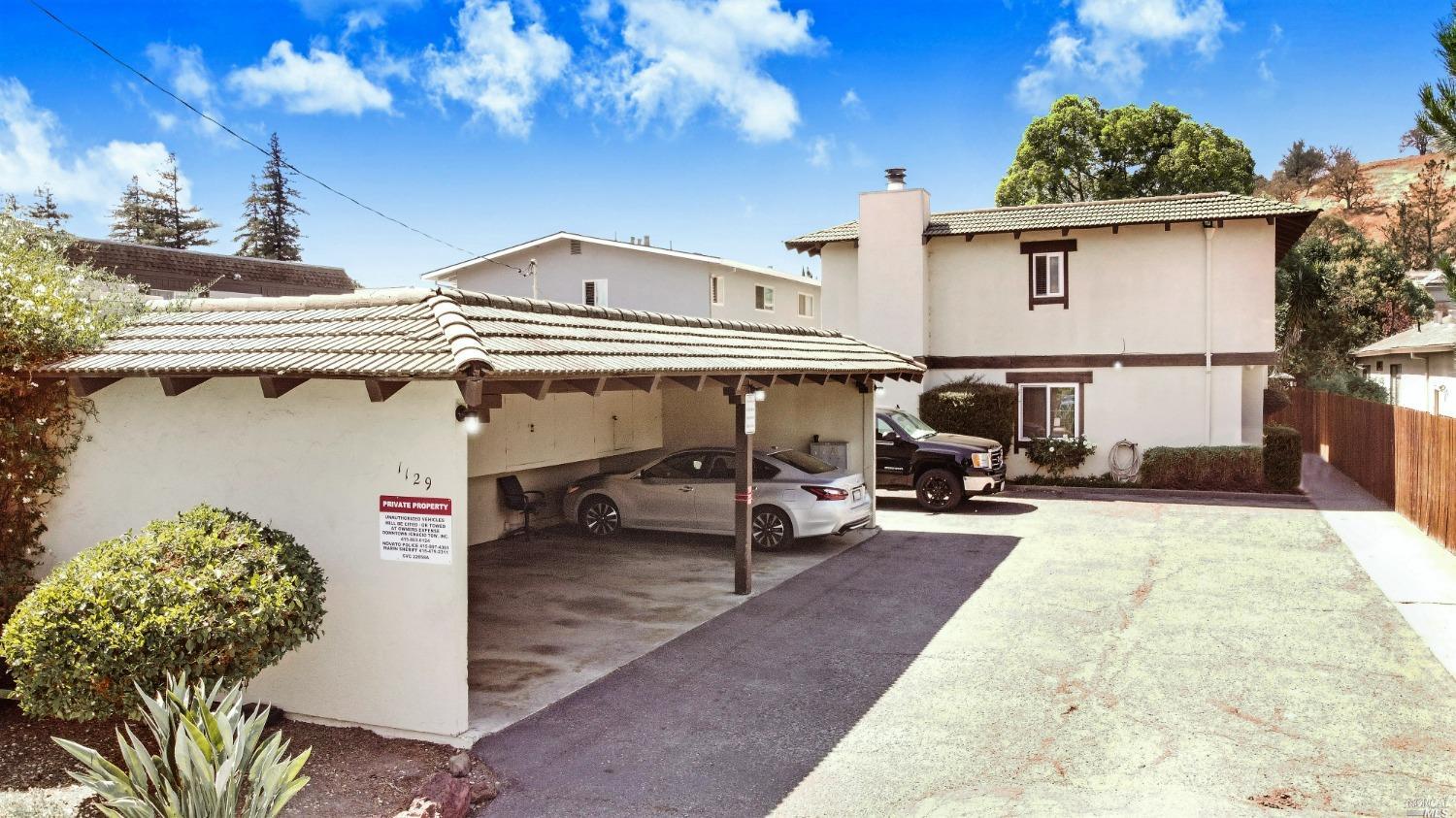 a view of a house with outdoor space