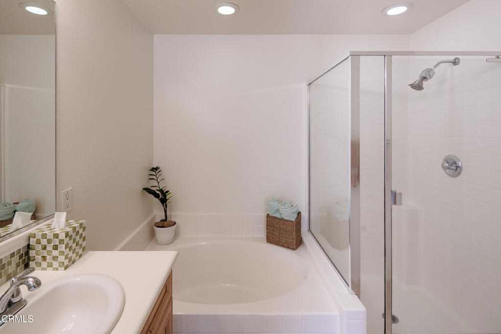 3604 Jolly Roger Way Oxnard, CA 93035 - Photo 19 of 28 3604 Jolly Roger Way-4339-HDR