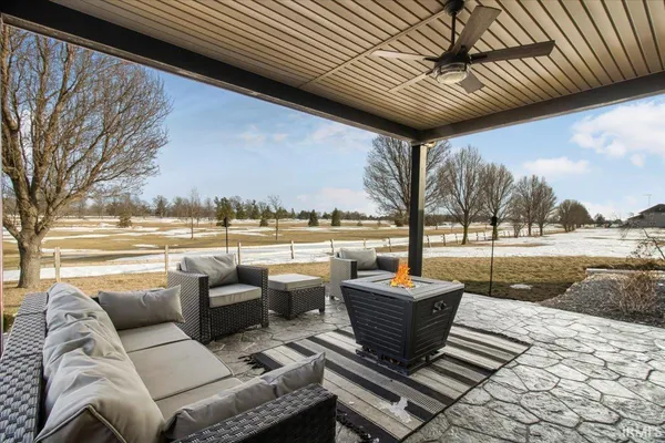 $339,900 | 889 South Huntsville Road, Winchester, IN 47394