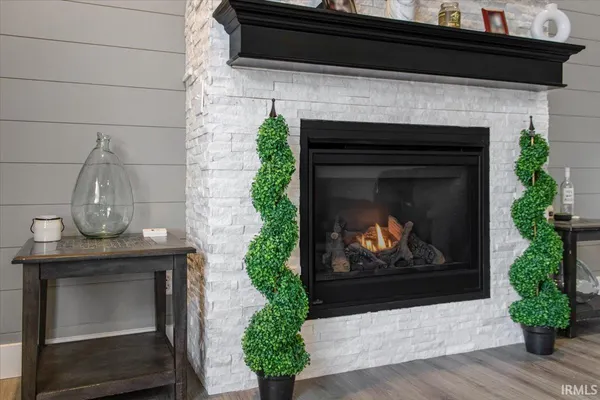 $334,900 | 889 South Huntsville Road, Winchester, IN 47394