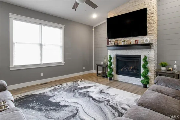 $339,900 | 889 South Huntsville Road, Winchester, IN 47394