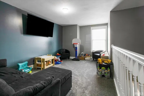 $339,900 | 889 South Huntsville Road, Winchester, IN 47394