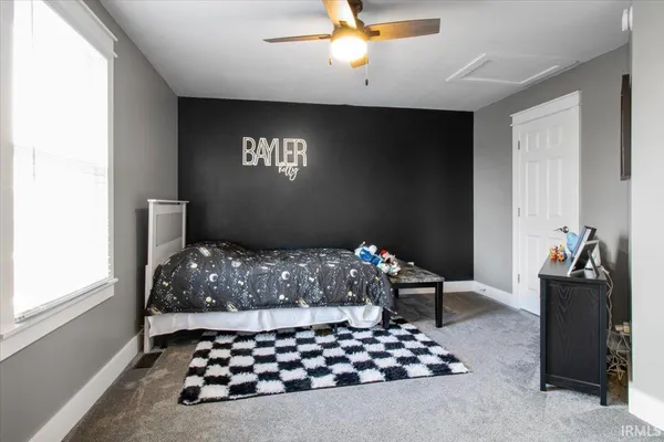 $339,900 | 889 South Huntsville Road, Winchester, IN 47394