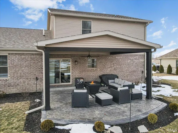 $339,900 | 889 South Huntsville Road, Winchester, IN 47394