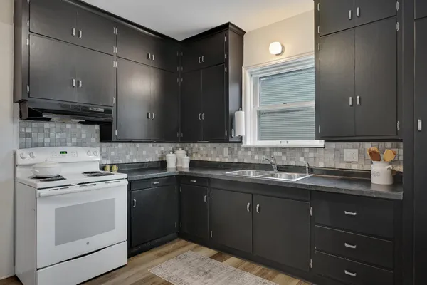 $198,500 | 39 North Shore Drive, Fountain City, WI 54629