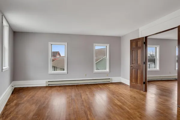 $198,500 | 39 North Shore Drive, Fountain City, WI 54629