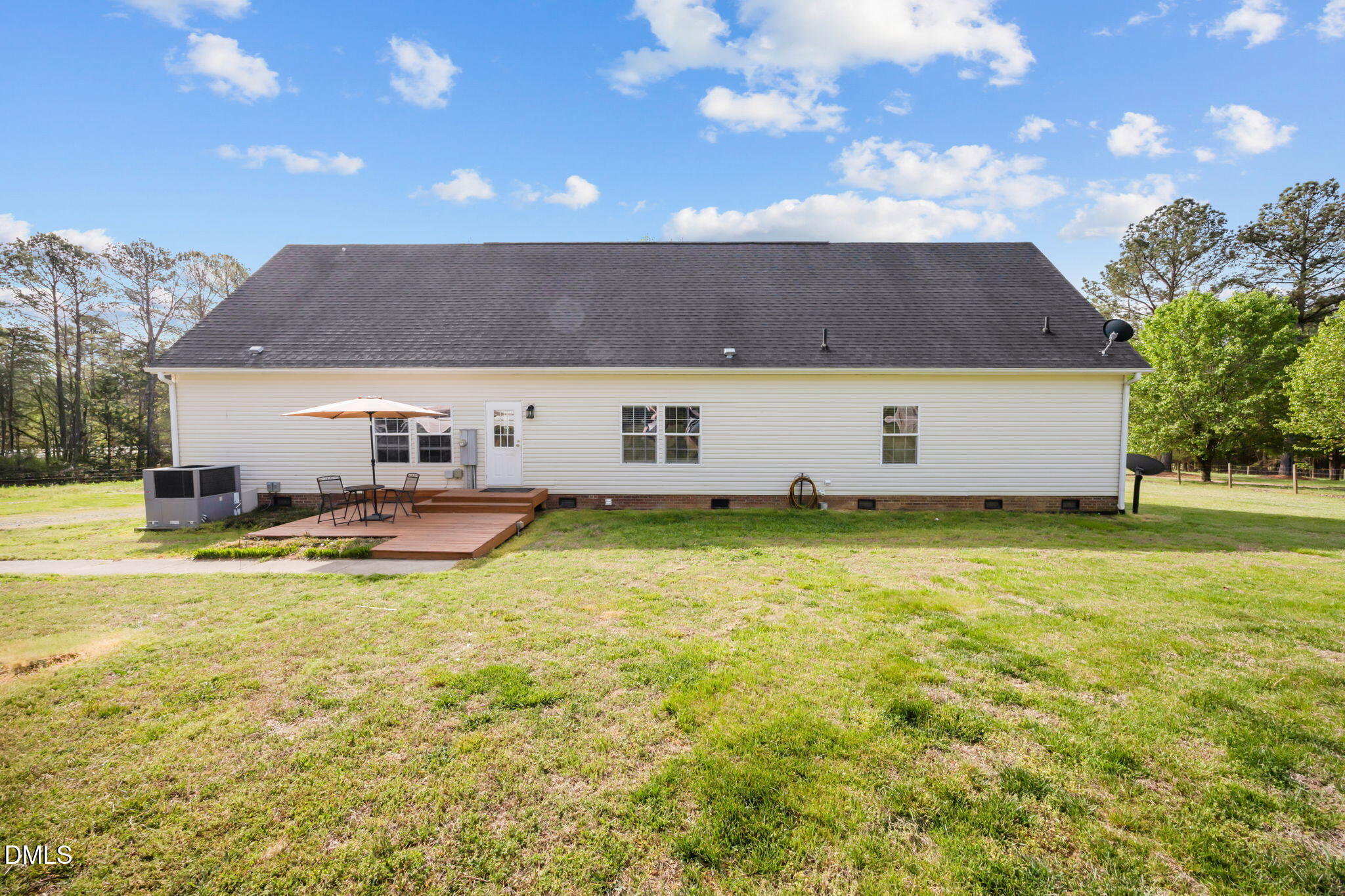 1709 Enon Road Oxford, NC 27565 - Photo 5 of 54 4-web-or-mls-04-img_4692
