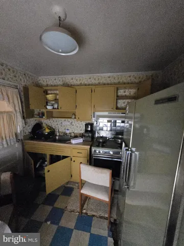 $185,000 | 3506 Cornwall Court, Baltimore, MD 21222