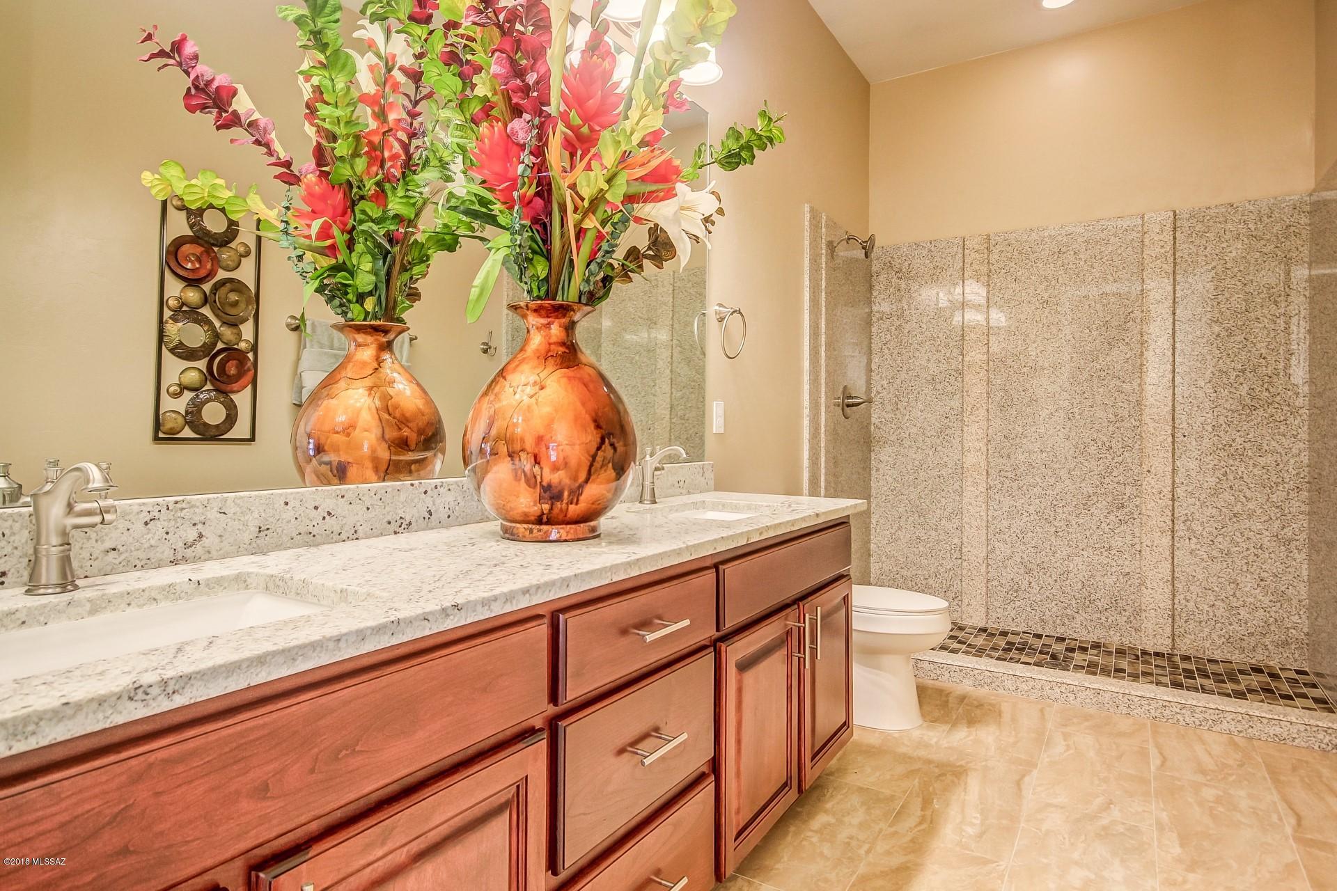 5385 North Silverbell Road Tucson, AZ 85745 - Photo 15 of 20 Gallery Image 15