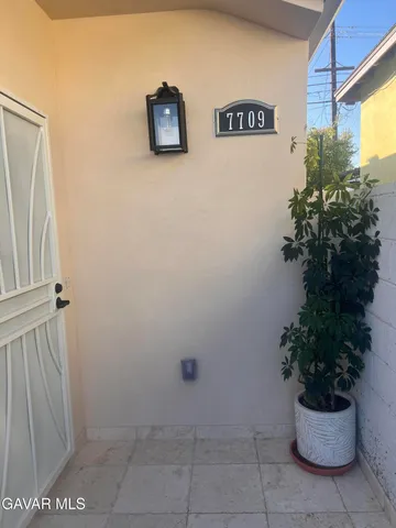 a view of a storage & utility room