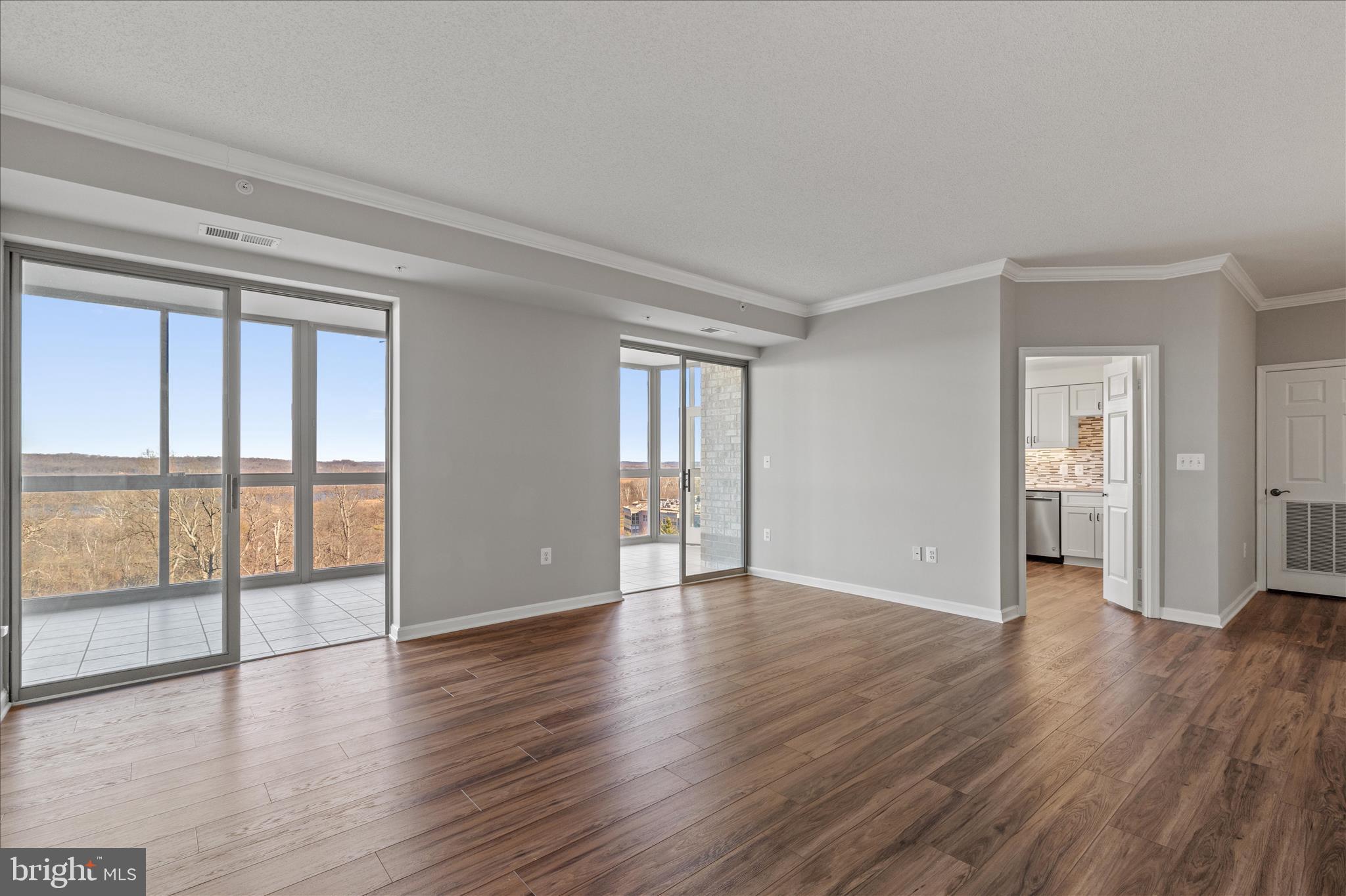 19355 Cypress Ridge Terrace, Unit 612 Leesburg, VA 20176 - Photo 11 of 64 Two sliding doors to Sunroom