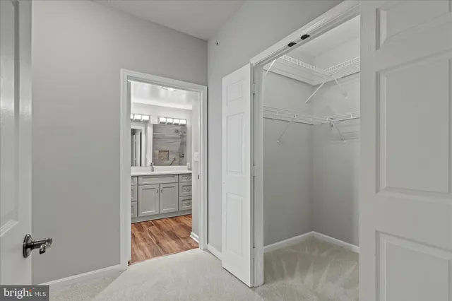 $575,000 | 19355 Cypress Ridge Terrace, Unit 612, Leesburg, VA 20176