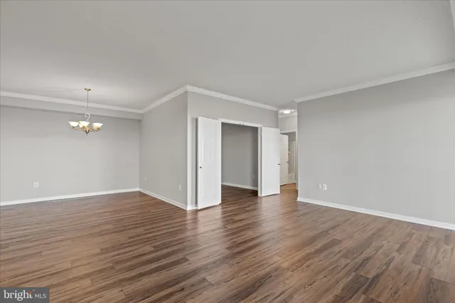 $575,000 | 19355 Cypress Ridge Terrace, Unit 612, Leesburg, VA 20176