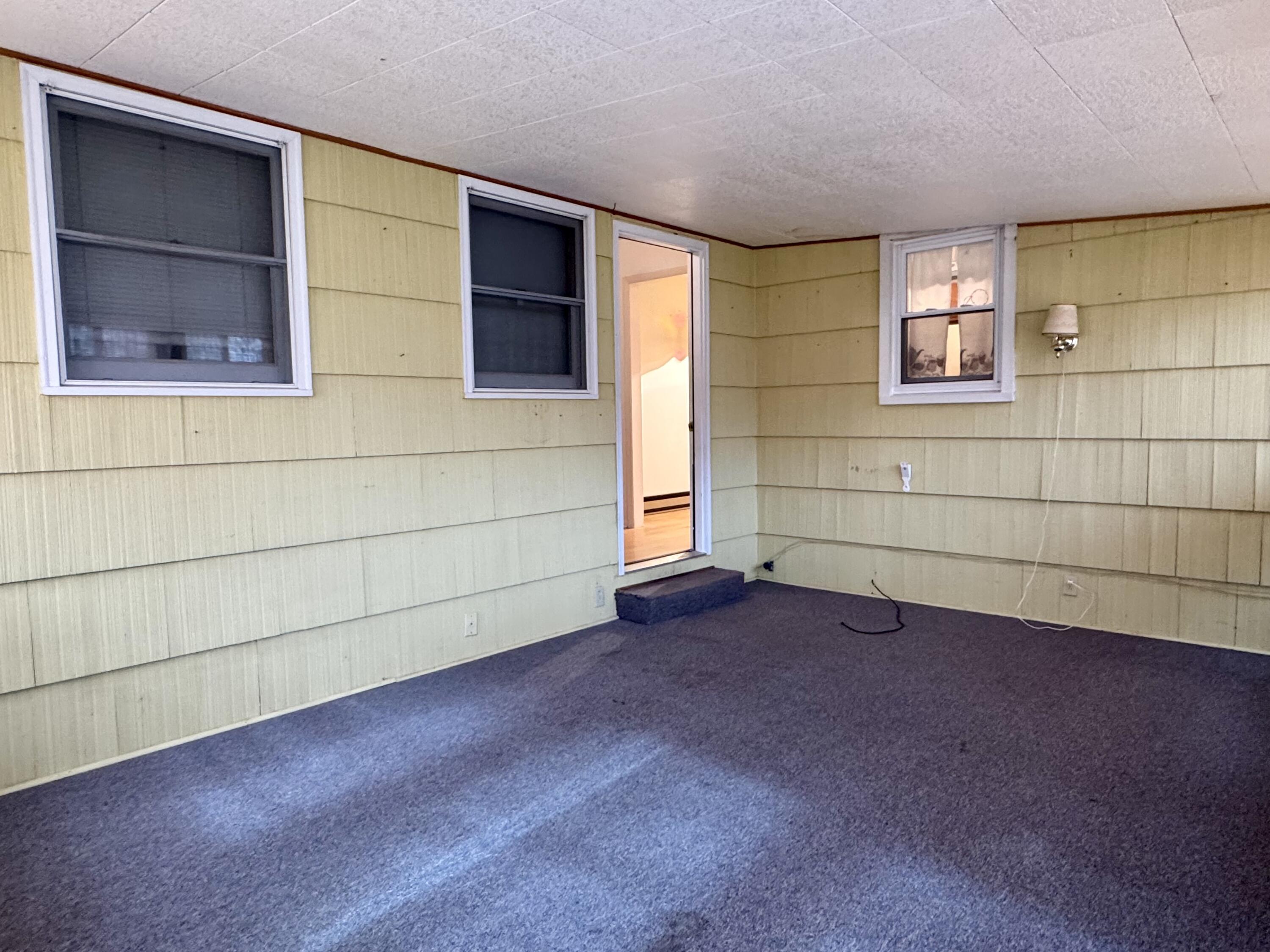 37 Prospect Avenue Plattsburgh, NY 12901 - Photo 8 of 33