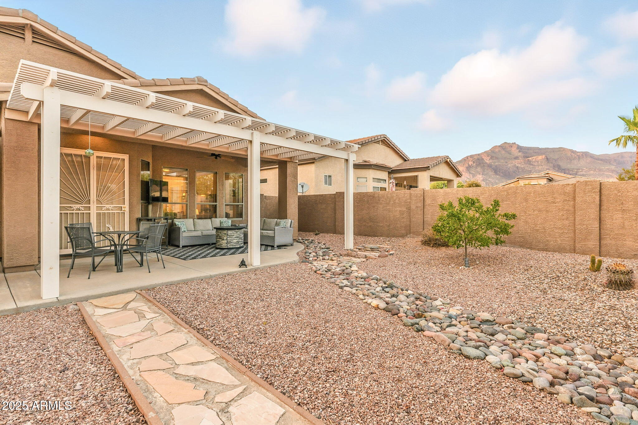 4267 South Strong Box Road Gold Canyon, AZ 85118 - Photo 21 of 78 45-web-or-mls-Strong Box-45