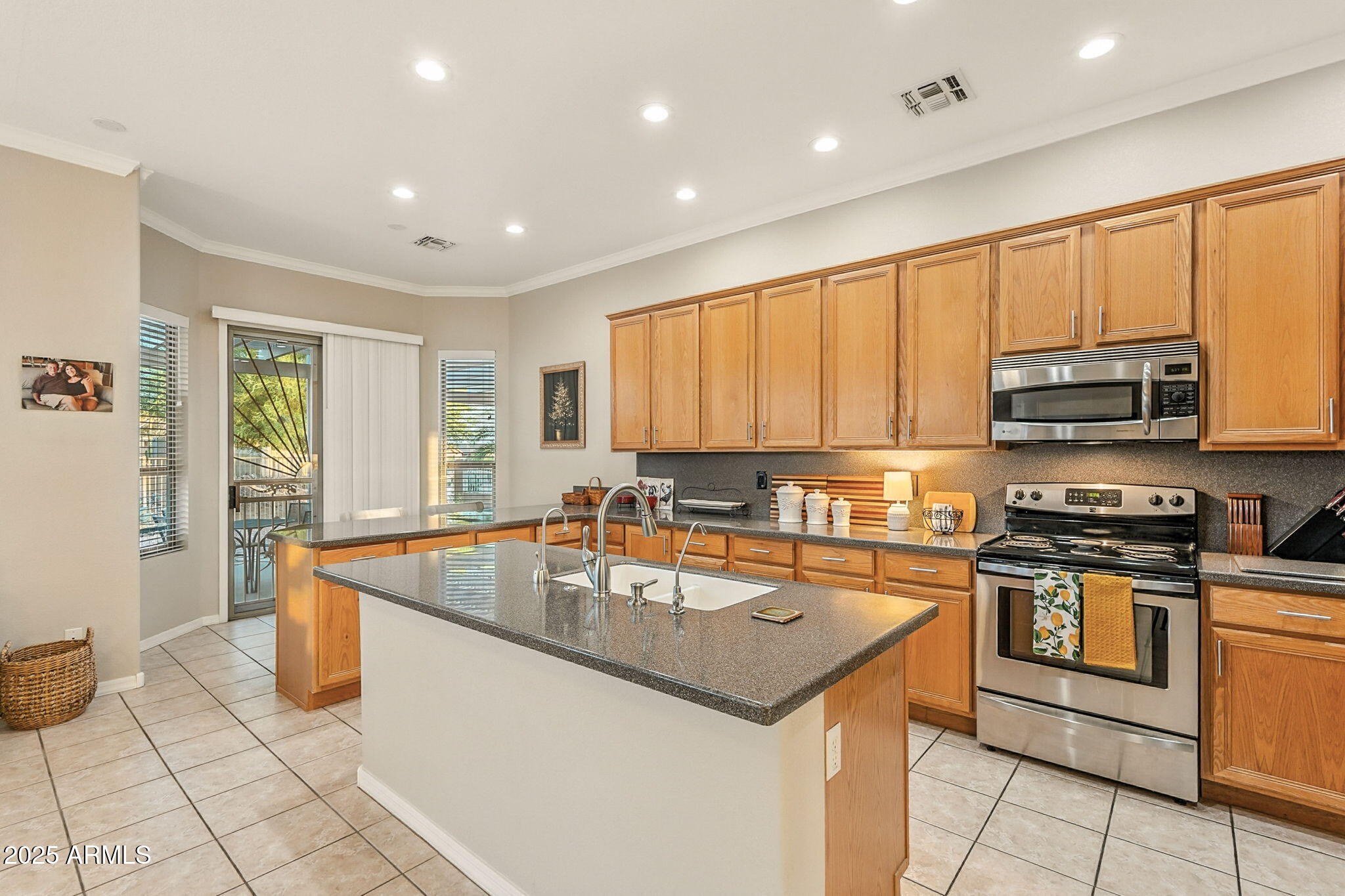 4267 South Strong Box Road Gold Canyon, AZ 85118 - Photo 65 of 78 17-web-or-mls-Strong Box-17