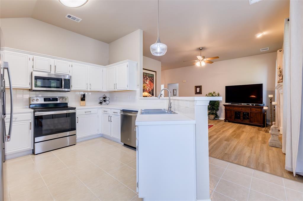1202 Harvard Lane Allen, TX 75002 - Photo 11 of 31