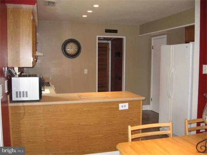 107 Lafayette Drive Swedesboro, NJ 08085 - Photo 4 of 21