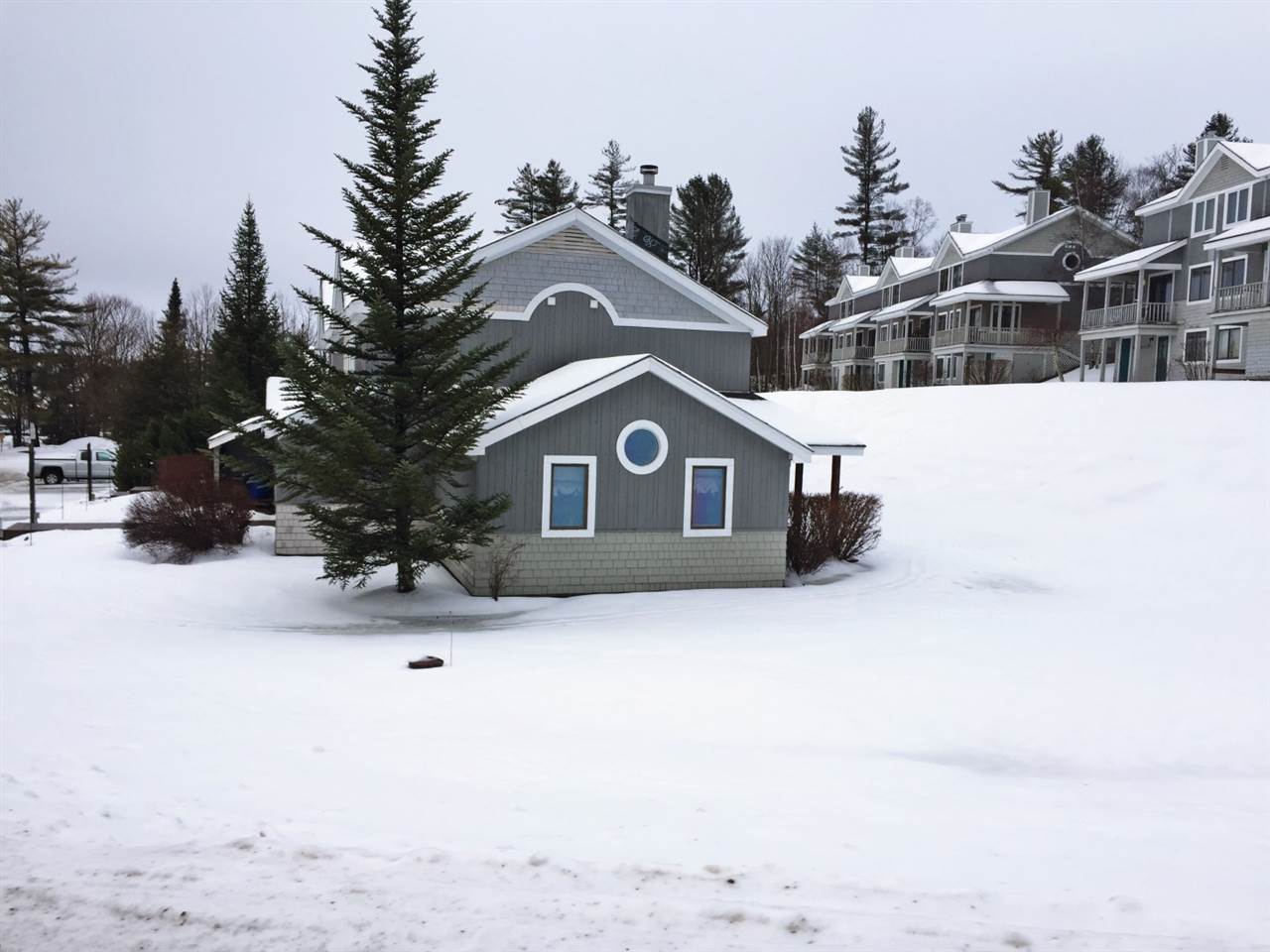 59 Powderhorn Road, Unit 304 Burke, VT 05832 - Photo 26 of 29 Gallery Image 26