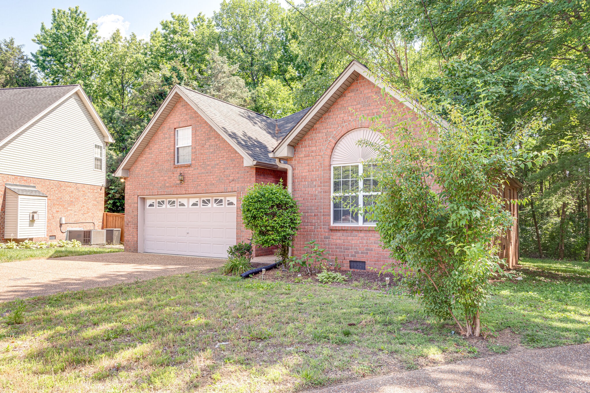 2181 Forge Ridge Circle Nashville, TN 37217 - Photo 3 of 20 Gallery Image 3