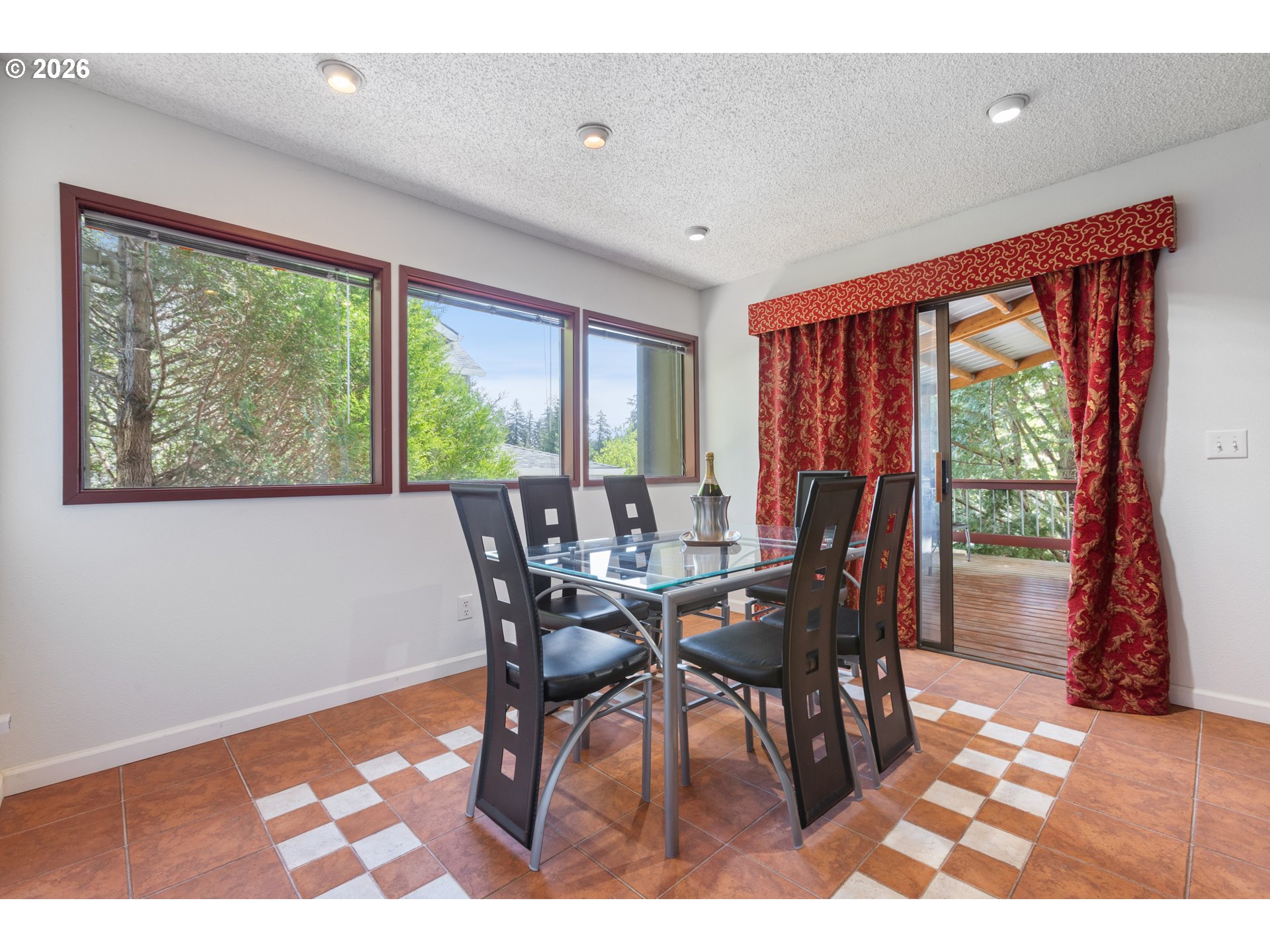 17589 Southwest Sarala Street Beaverton, OR 97007 - Photo 15 of 26