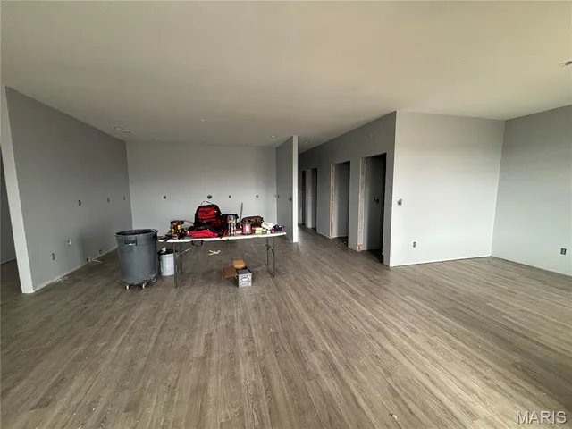 $460,000 | 55820 Lone Cedar Trail, New London, MO 63459