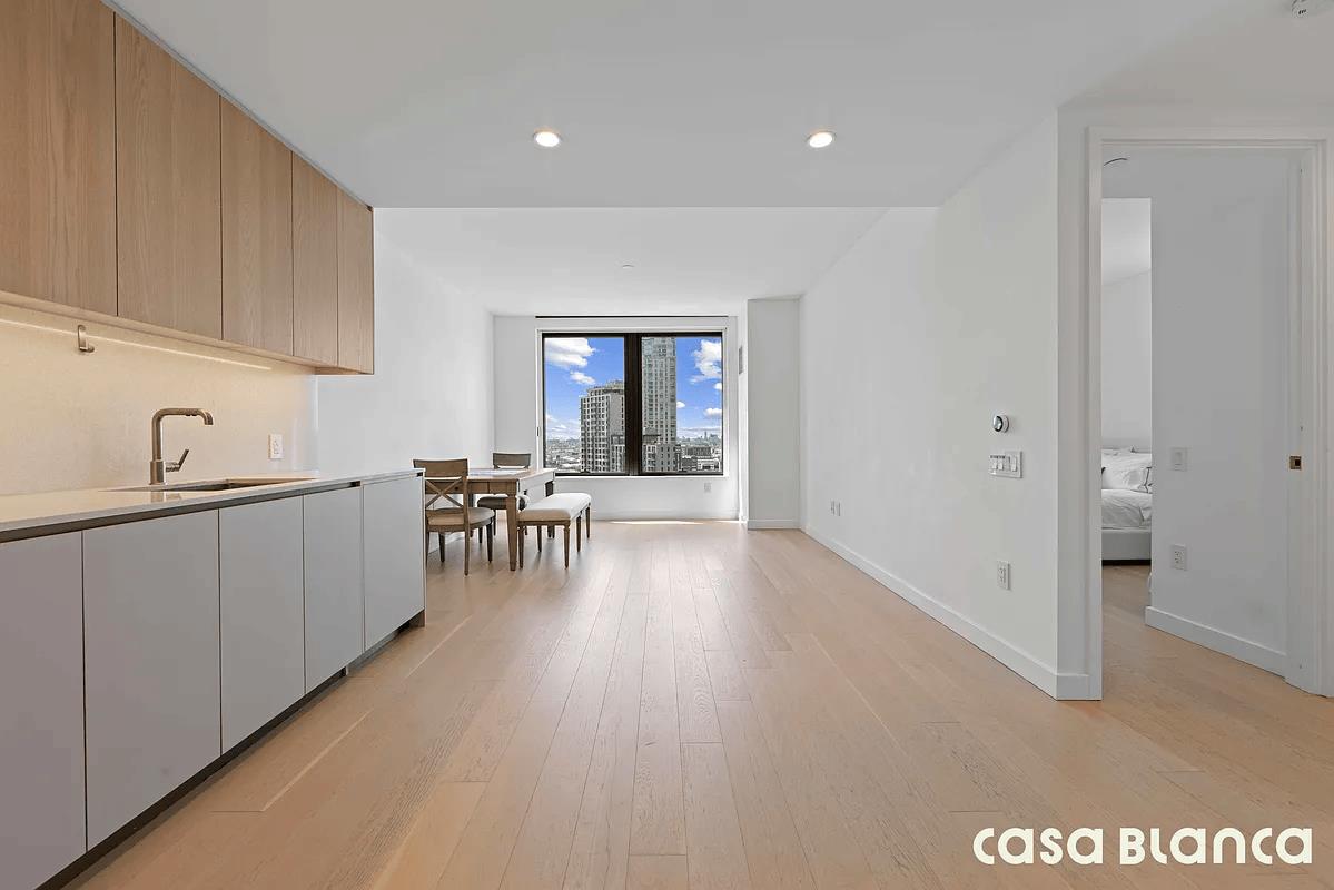 3 Court Square, Unit 1810 Queens, NY 11101 - Photo 1 of 16