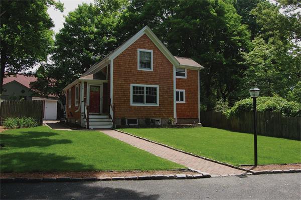 10 Rice Street Wellesley, MA 02481 - Photo 1 of 11