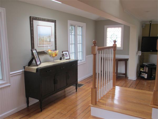 10 Rice Street Wellesley, MA 02481 - Photo 3 of 11