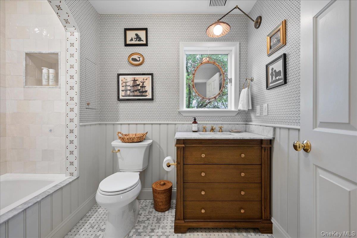 4 Cornell Place Rye, NY 10580 - Photo 17 of 27 Hall bathroom with built in linen closet