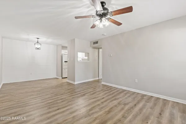 $112,000 | 701 South College Road, Unit 303, Lafayette, LA 70503