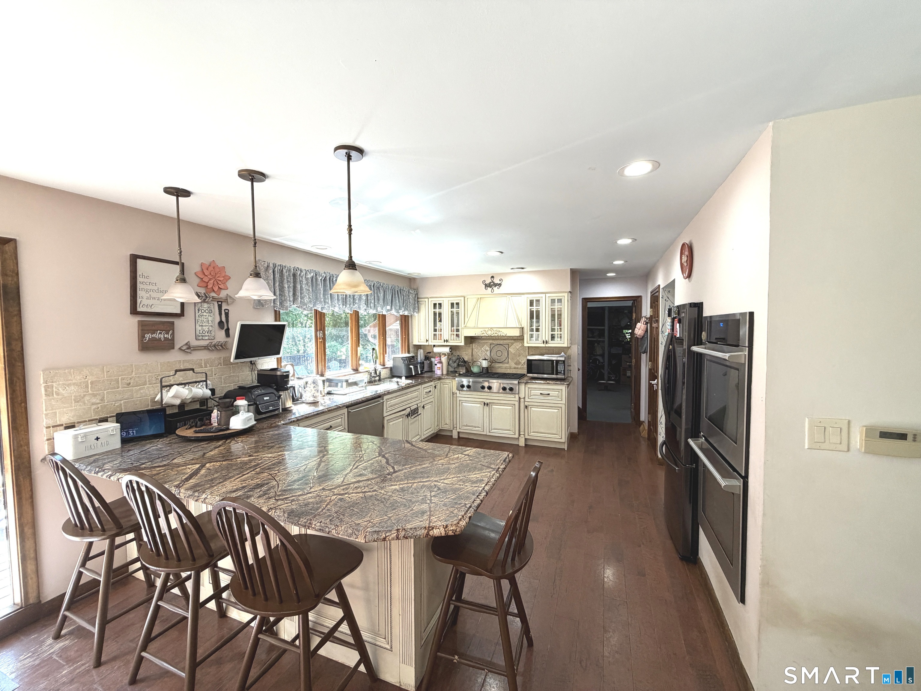 117 Brushy Hill Road Newtown, CT 06470 - Photo 16 of 38