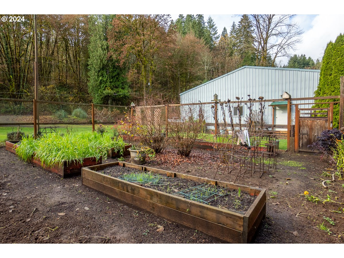 54638 Reid Road Scappoose, OR 97056 - Photo 30 of 48 Gallery Image 30