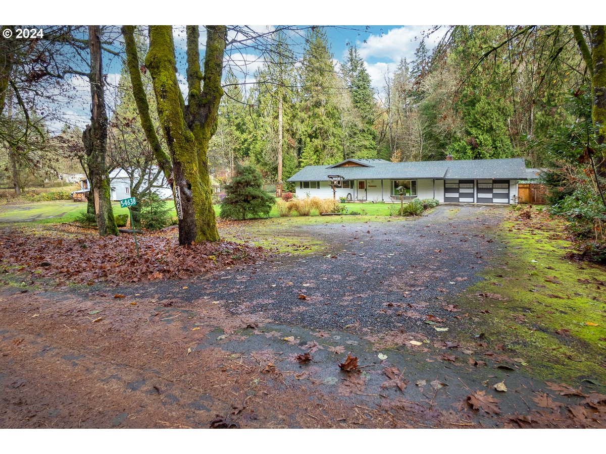 54638 Reid Road Scappoose, OR 97056 - Photo 3 of 48 Gallery Image 3