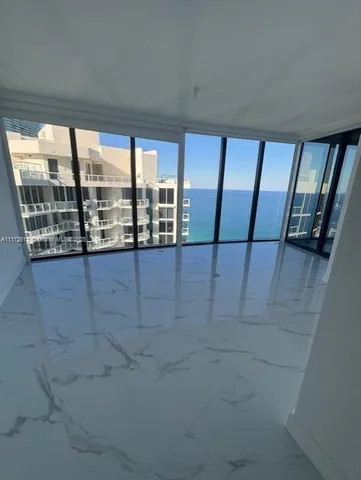 $4,990,000 | 18555 Collins Avenue, Unit 2905, Sunny Isles Beach, FL 33160