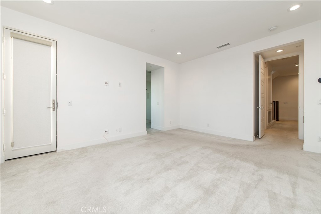 26380 Paseo Sillin San Juan Capistrano, CA 92675 - Photo 28 of 49 an empty room with closet area
