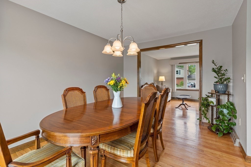 183 Basil Road Chicopee, MA 01020 - Photo 13 of 39