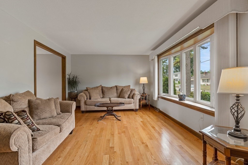 183 Basil Road Chicopee, MA 01020 - Photo 21 of 39