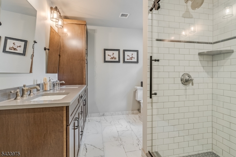 54 Dean Road Mendham, NJ 07945 - Photo 17 of 31