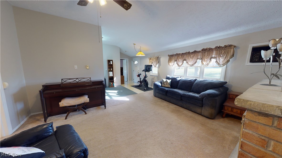 12446 Chillicothe Road Chesterland, OH 44026 - Photo 5 of 32 Gallery Image 5