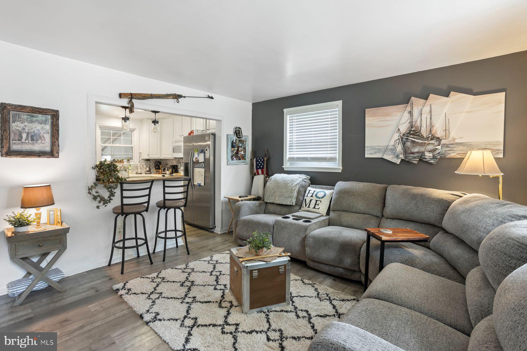 2384 2nd Avenue Marcus Hook, PA 19061 - Photo 4 of 28