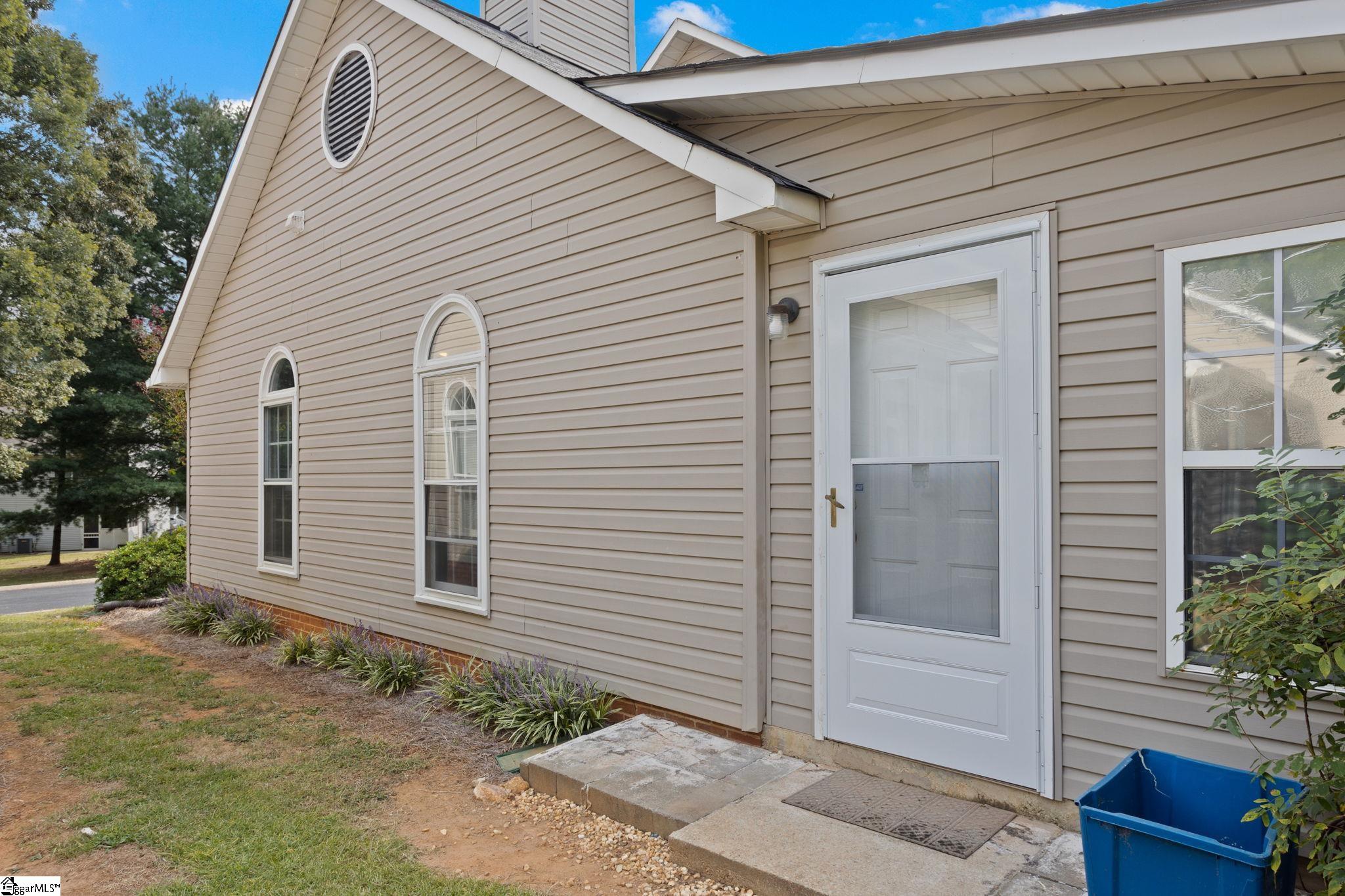 131 Daniel Court Mauldin, SC 29662 - Photo 13 of 14 Gallery Image 13