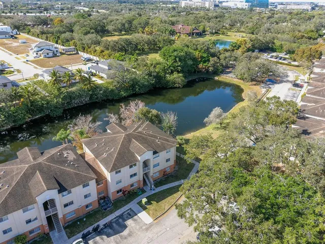 $2,500 | 3680 North 56th Avenue, Unit 806, Hollywood, FL 33021