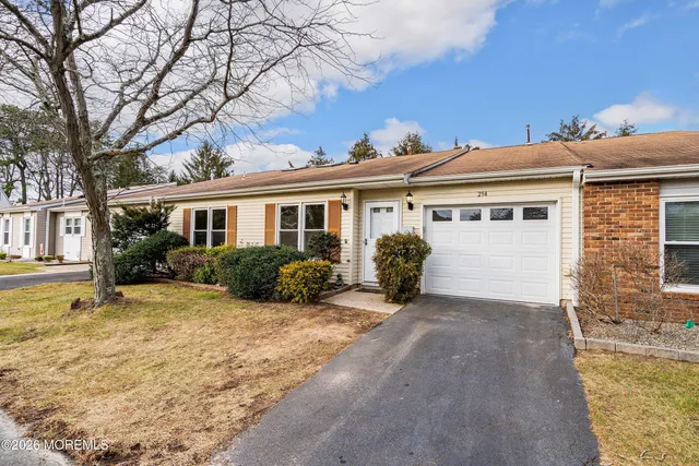 $439,900 | 294 Marni Lane, Lakewood, NJ 08701