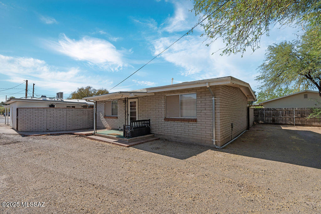 3729 North Tyndall Avenue Tucson, AZ 85719 - Photo 9 of 14 Gallery Image 9